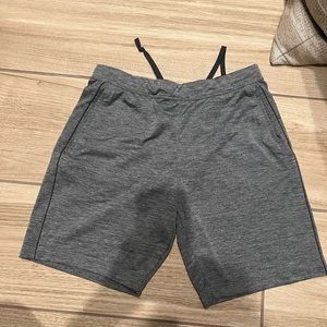 Uniqlo tennis shorts M